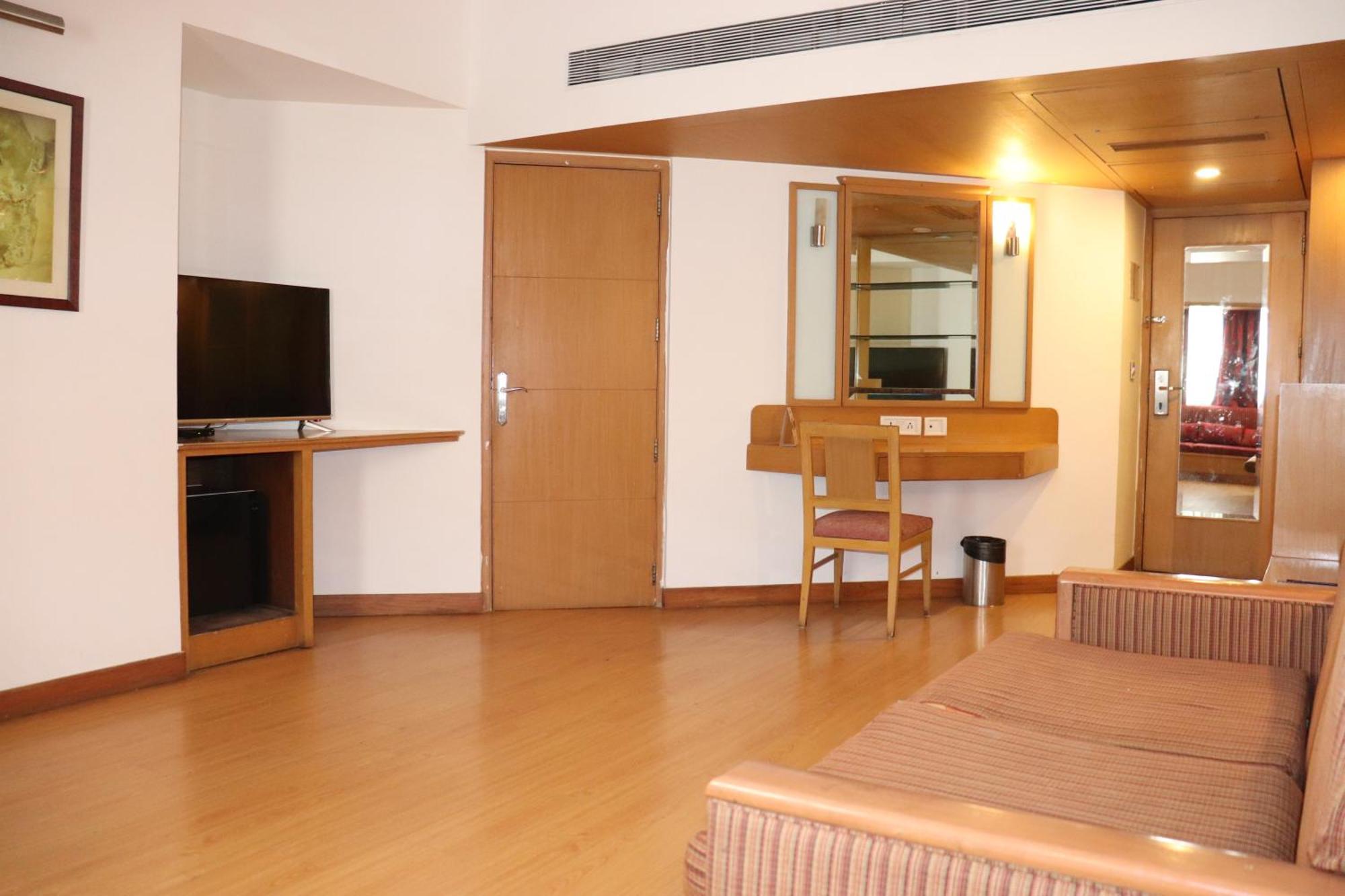 Vits Aurangabad Hotel Buitenkant foto
