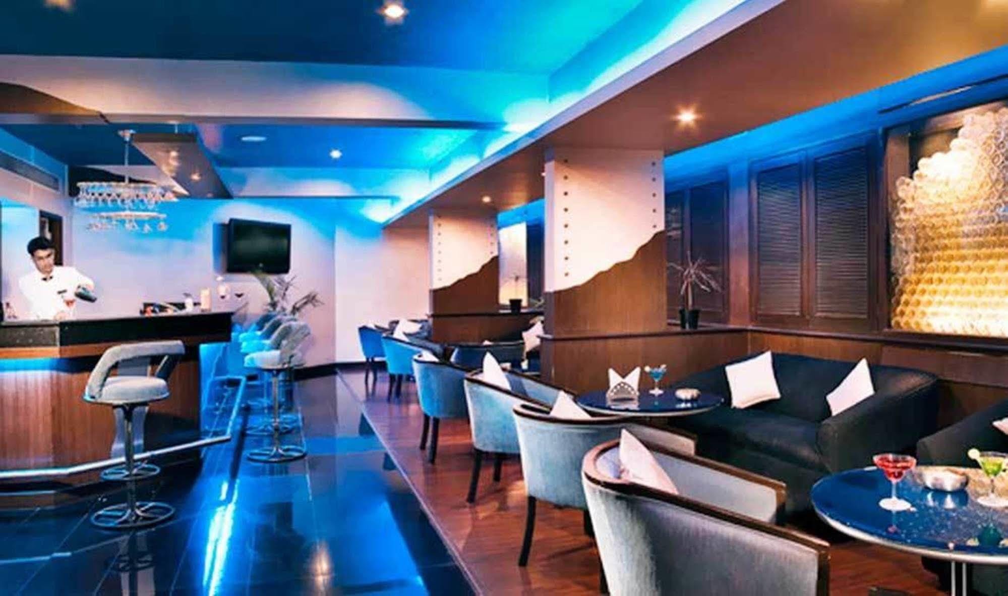 Vits Aurangabad Hotel Buitenkant foto