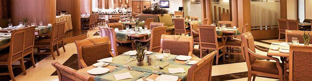Vits Aurangabad Hotel Buitenkant foto